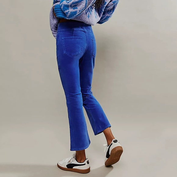 NEW Free People In My Feelings Velvet Crop Slim Flare Pants - Picture 2 of 8